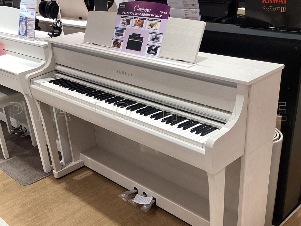 YAMAHA CLP-875 WB - Đánh giá chi tiết tại Piano House